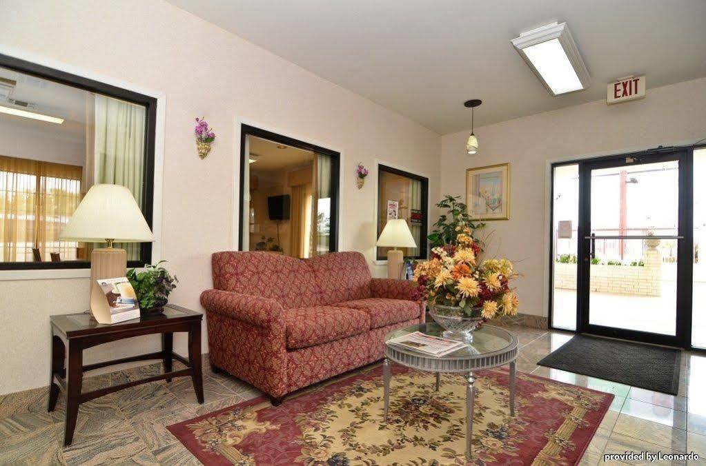 Best Western Regency Inn & Suites Gonzales Beltér fotó